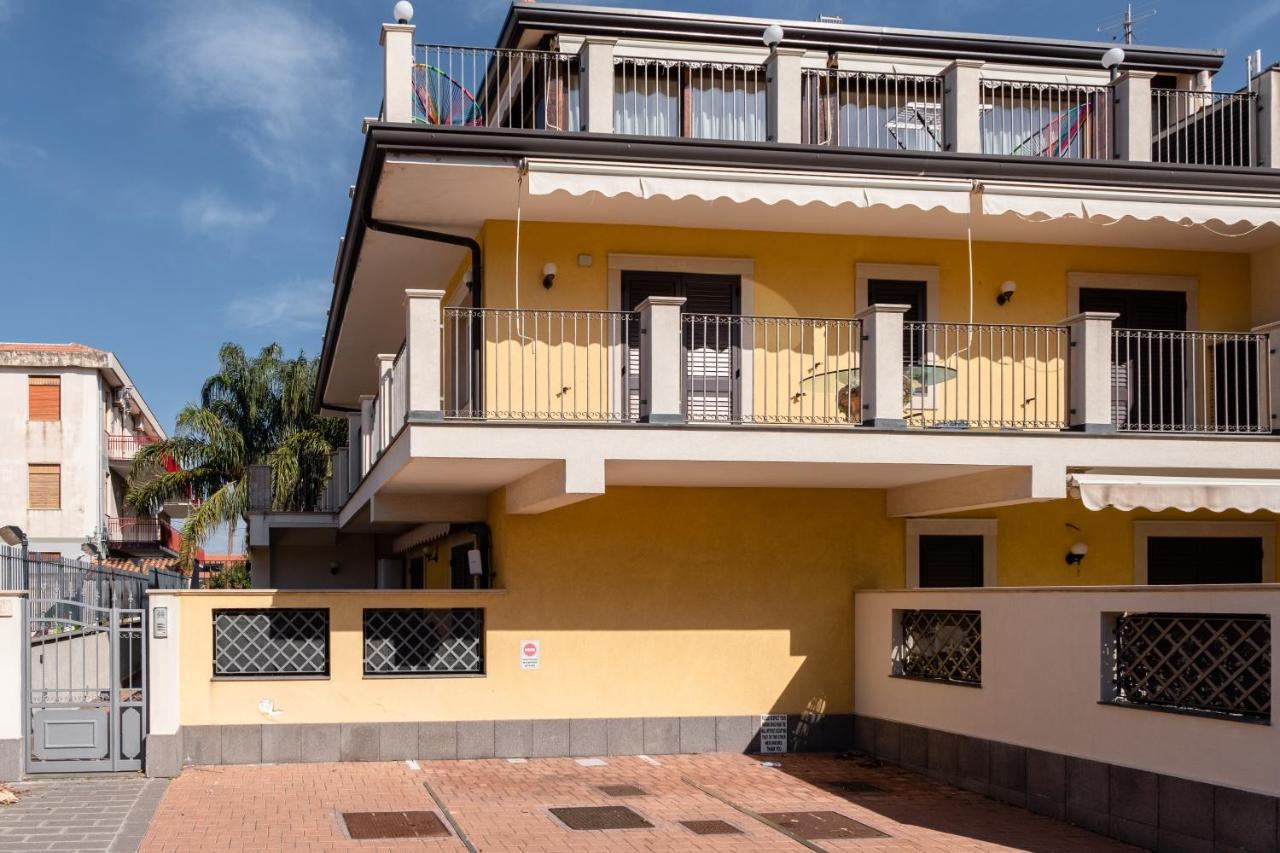 Casa Di Alessio A 200 Metri Dal Mare Villa Acireale Eksteriør bilde